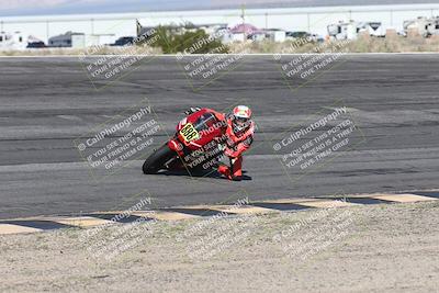 media/Jan-16-2026-CVMA Friday Practice (Fri) [[6f2bf47531]]/4-Racer 3-NRS/Session 3 (Bowl)/
